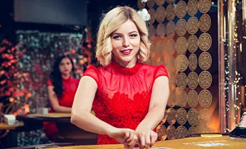 Hỗ trợ khách hàng 24/7 của vua club